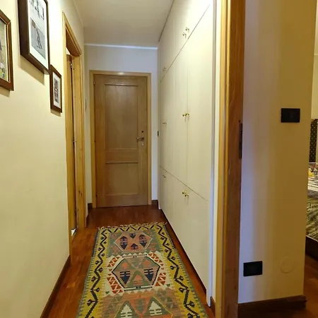 Hostdomus - Panoramic Appartamento *